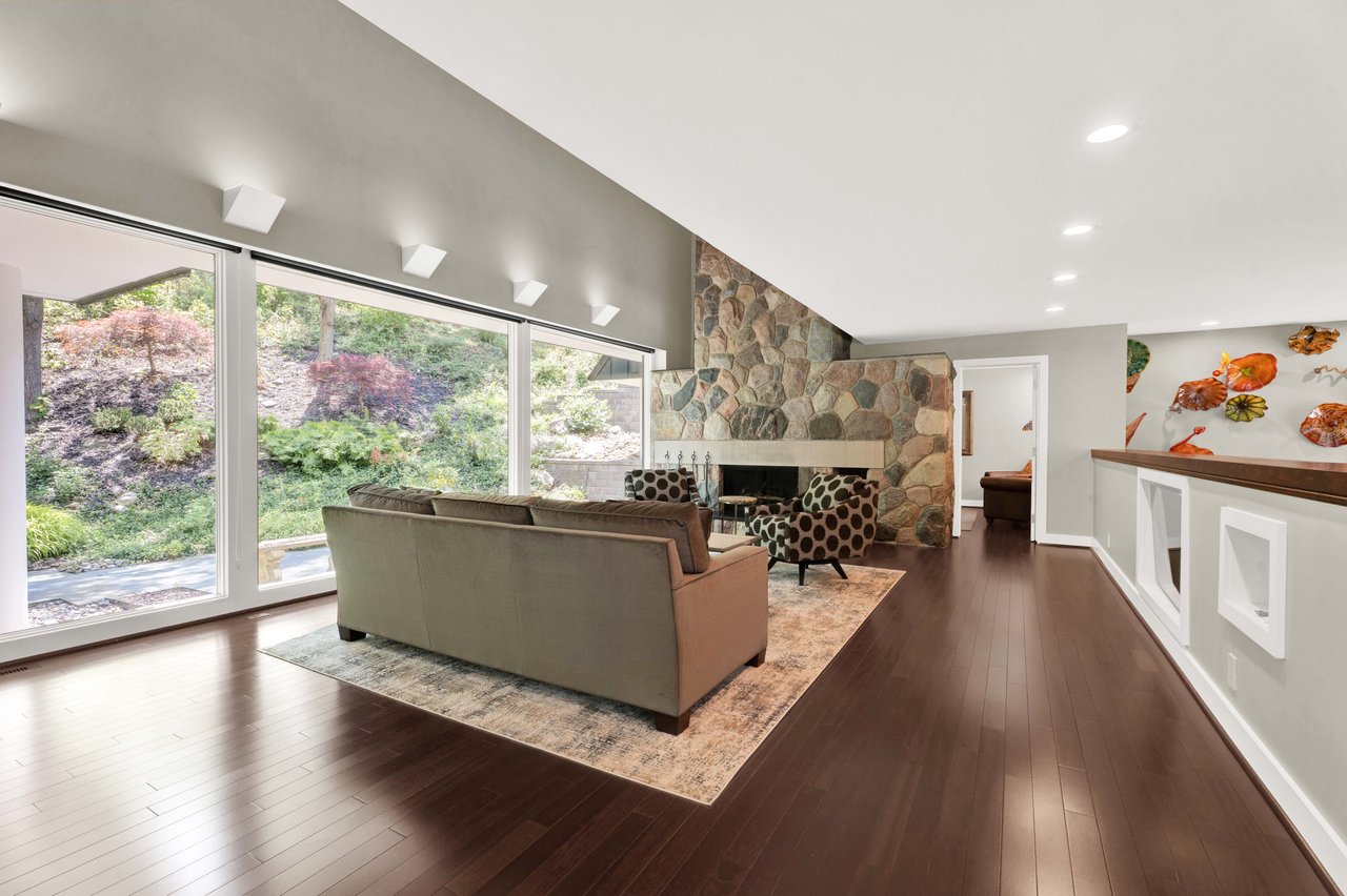 270 Martell Dr