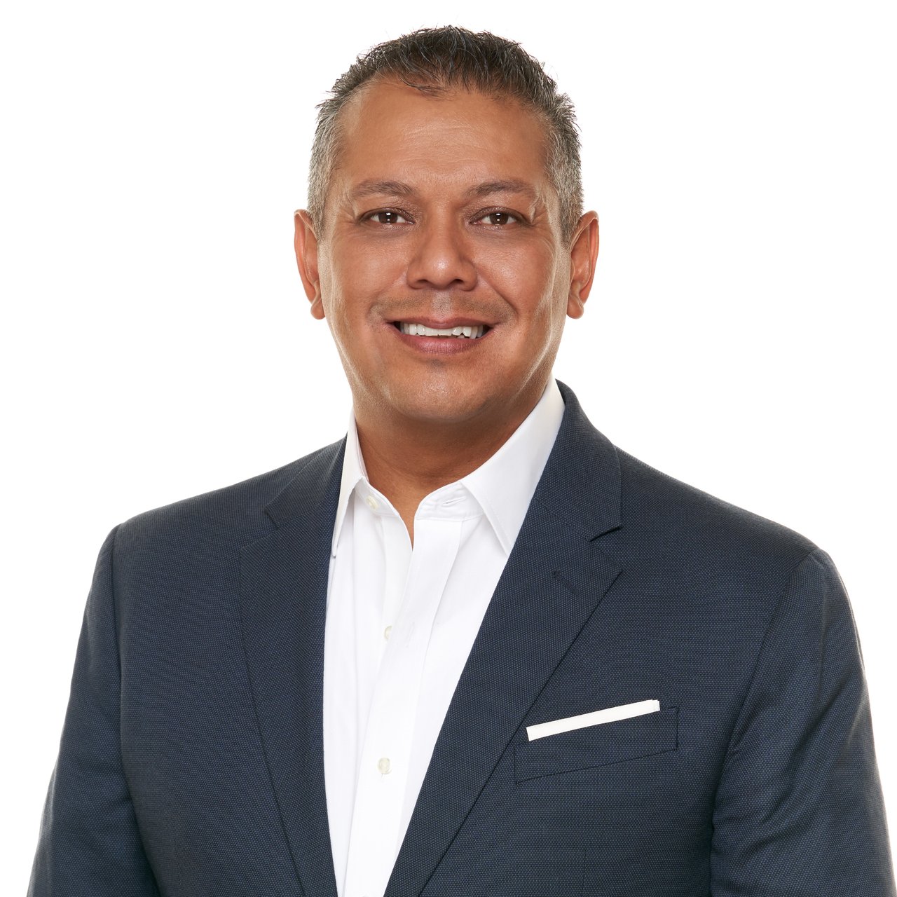 Luis Mendoza Madison, AL Real Estate Agent Headshot