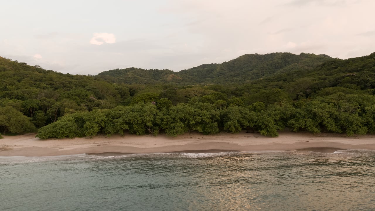  Punta Sabana & Mar Serena