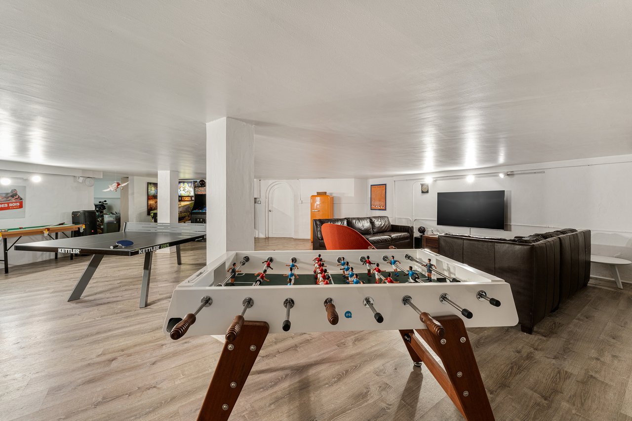 One of America’s Most Iconic Waterfront Estates
