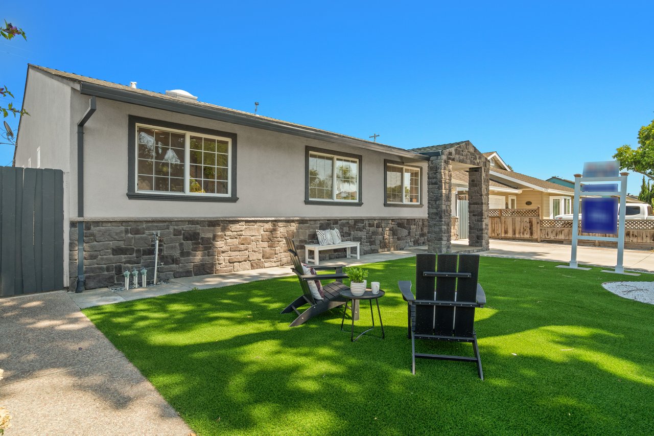 1459 Blackfield Drive
