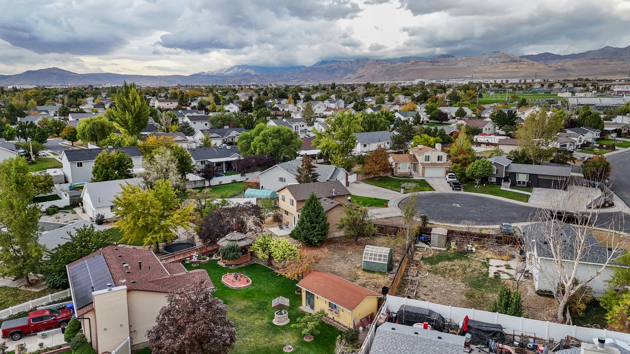 8577 Autumn Gold Cir