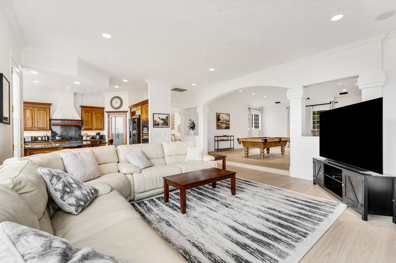 1 Overlook Pl, Monterey