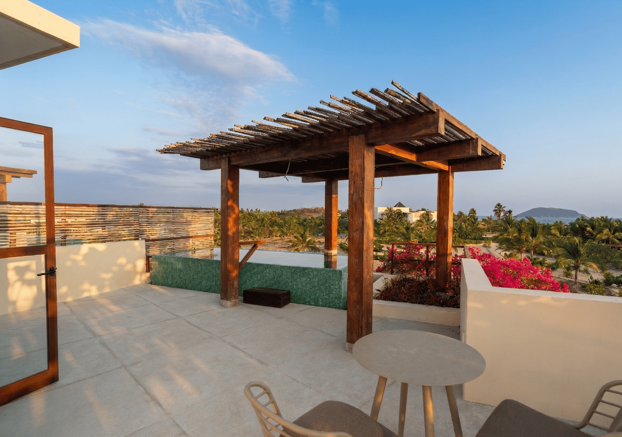 Marea Beachfront Casa VR6