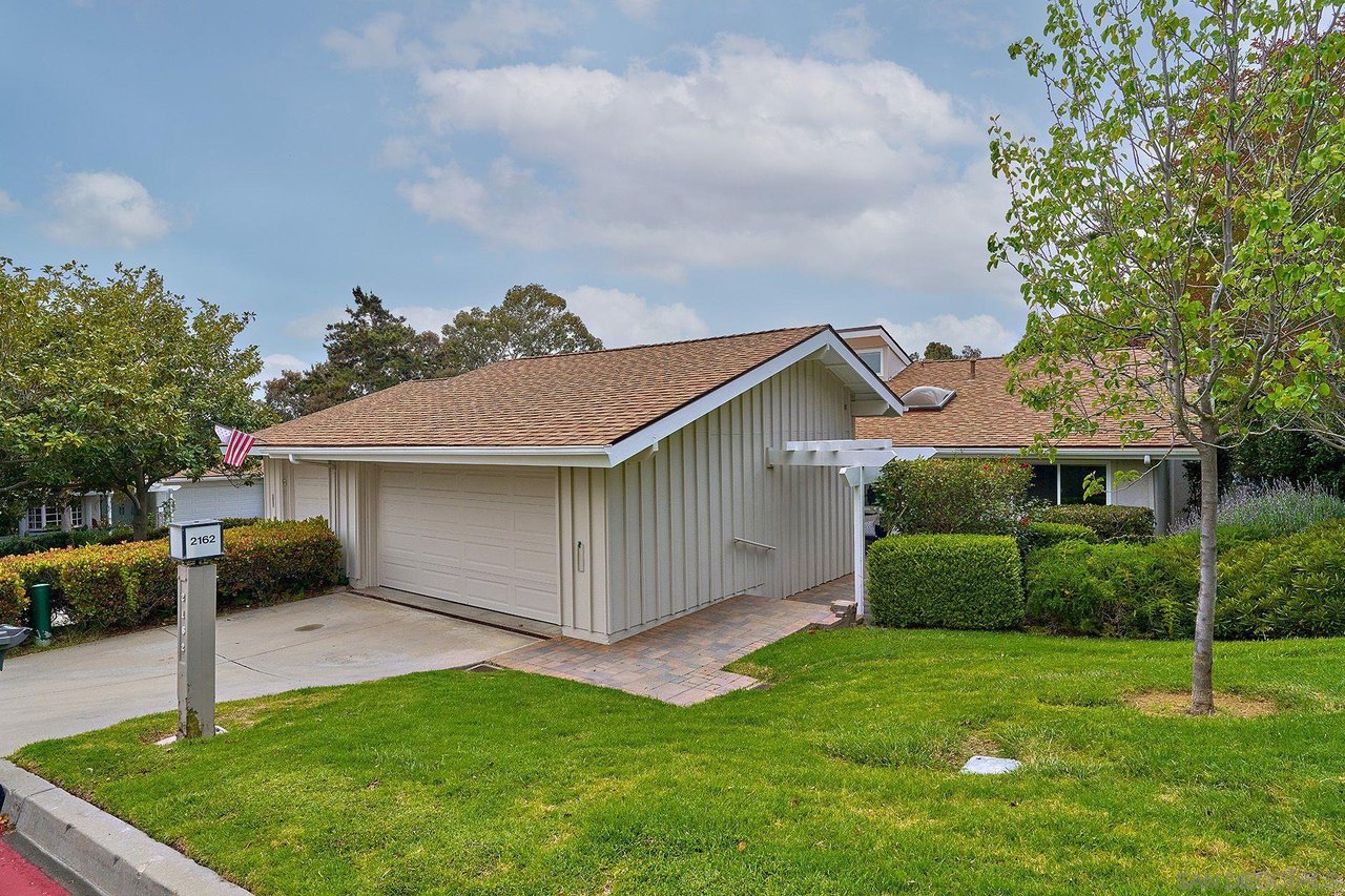 2162 Caminito Circulo Sur