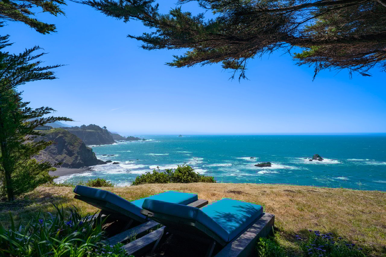 Sea Arches - 7000 S Hwy 1