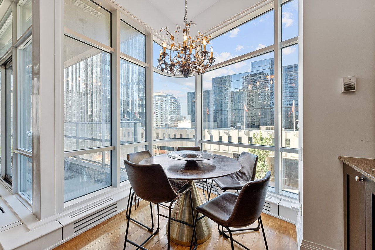 2191 Yonge Street Unit: L7