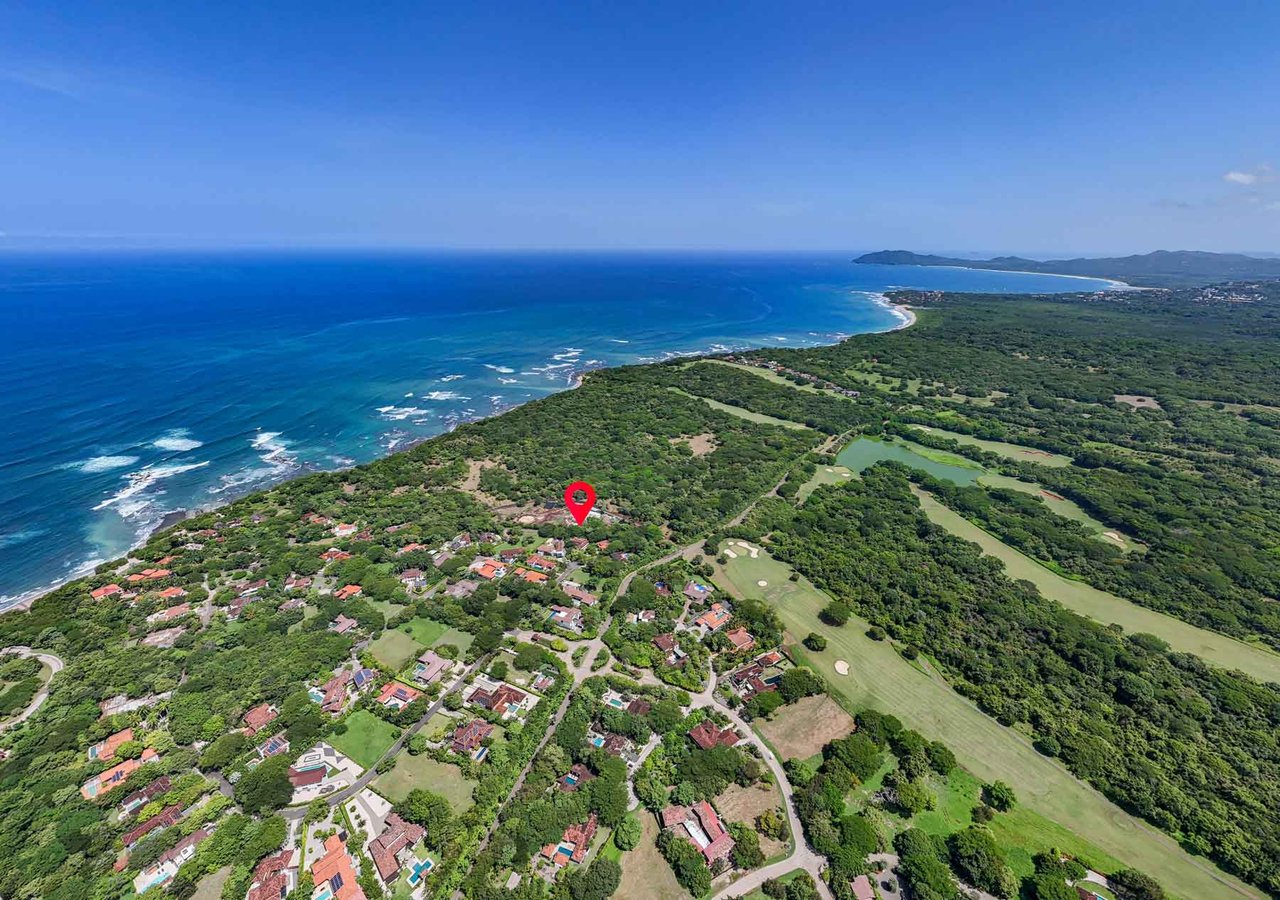 Las Golondrinas 32, Casa Luminosa | Modern Luxury Retreat Steps from Playa Bonita in Hacienda Pinilla