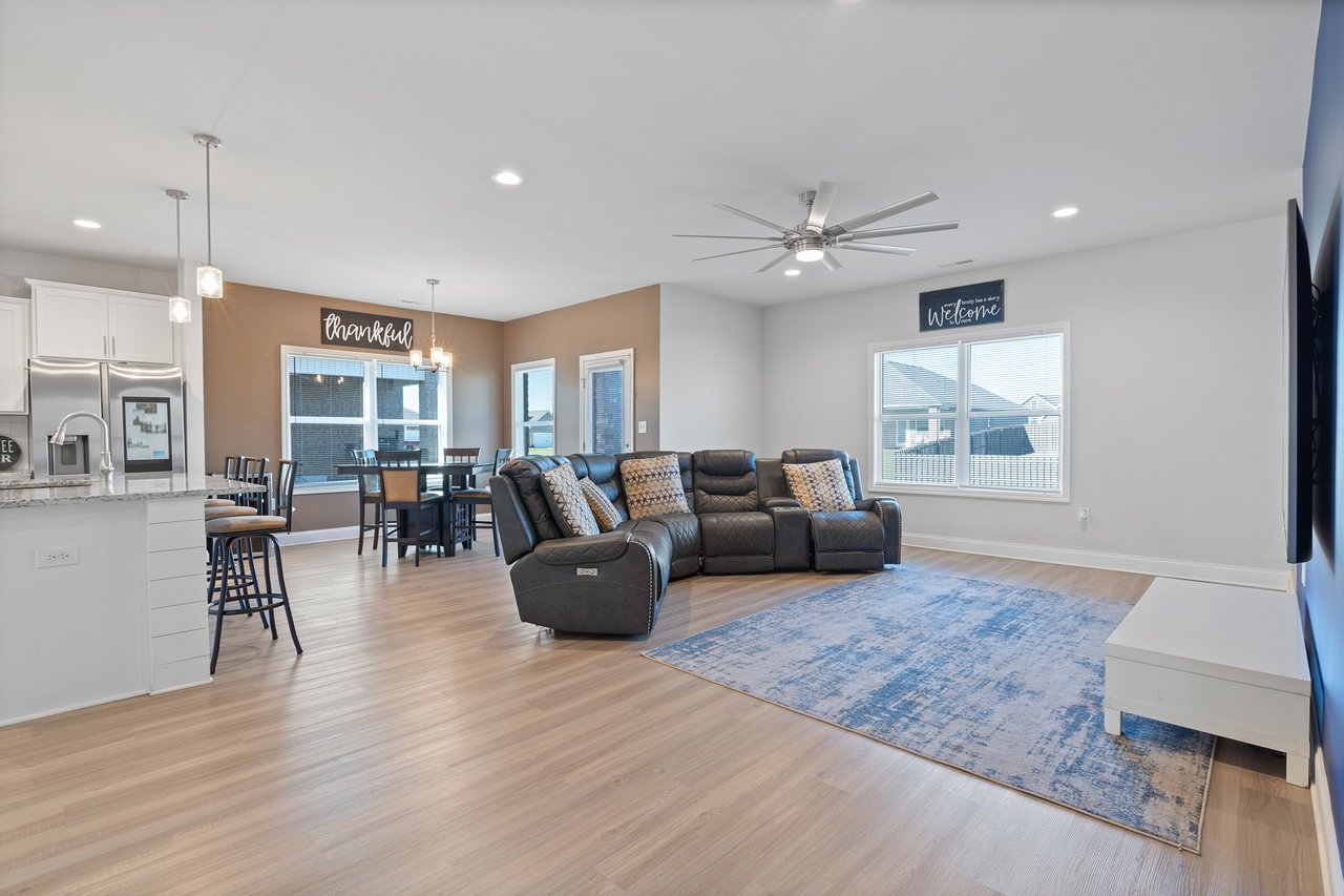 Modern Luxury Meets Spacious Comfort – 5BR/3BA Home