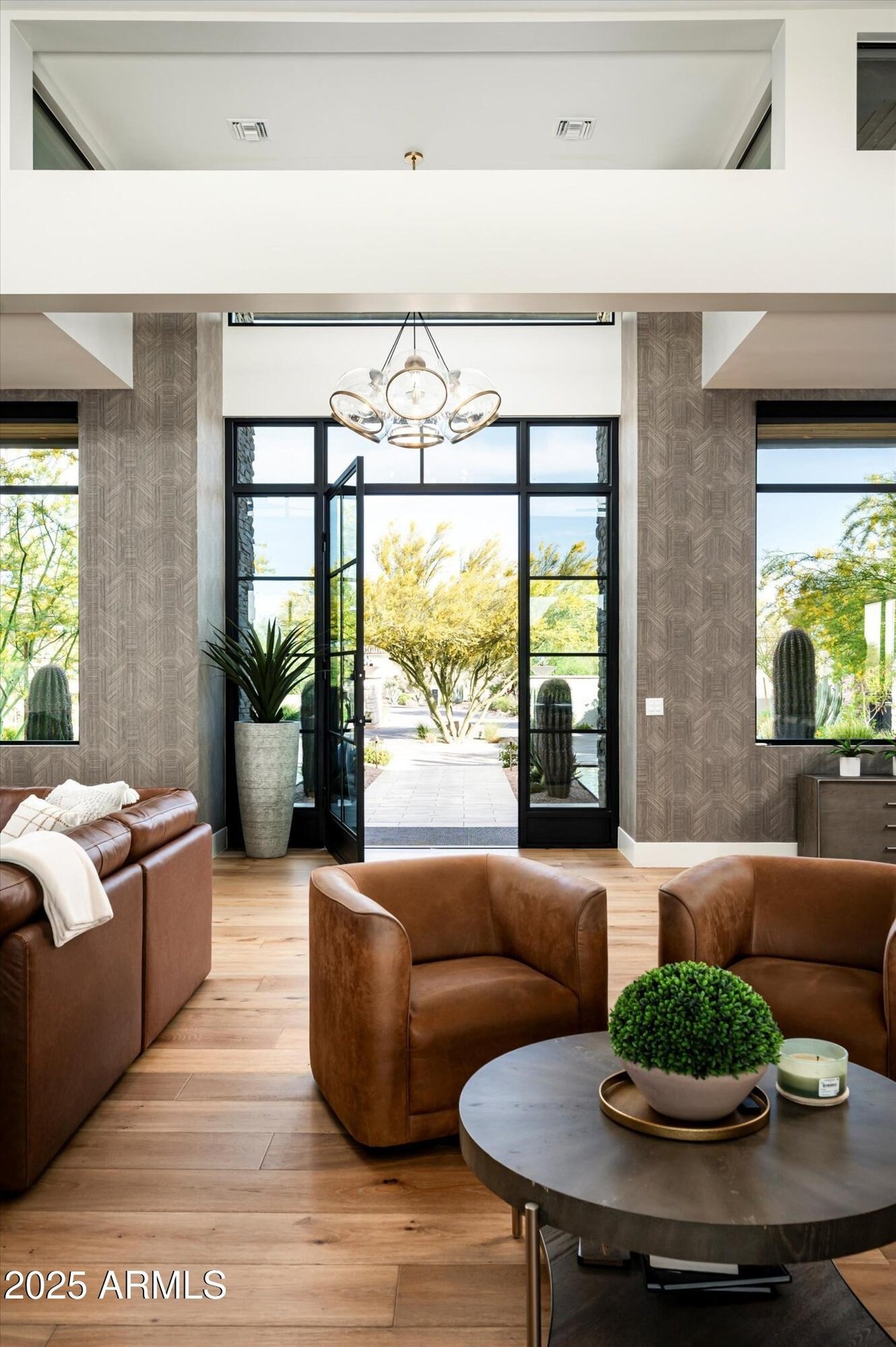8328 E WHISPER ROCK TRL