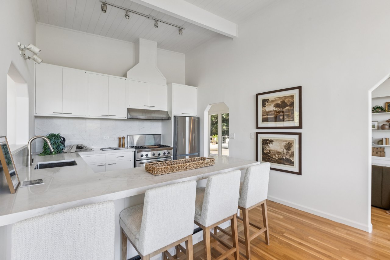 Desirable Location on Belvedere Island