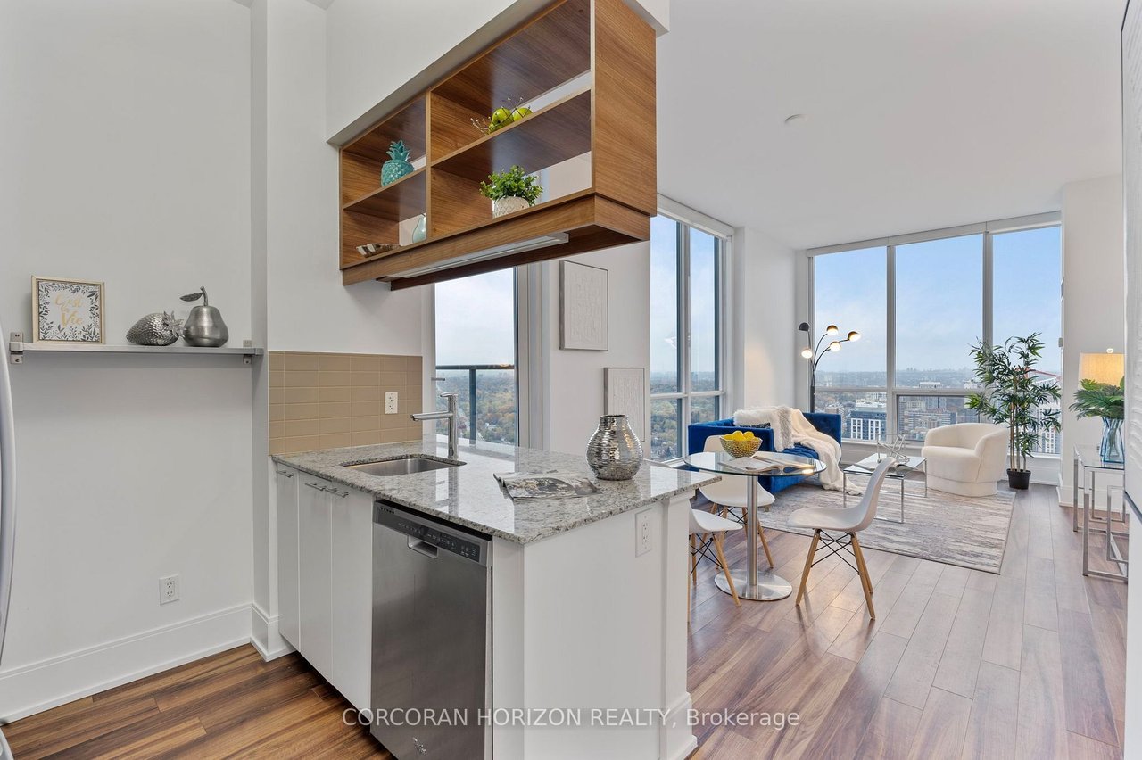 PRIME PENTHOUSE LIVING IS NOW EASY! 