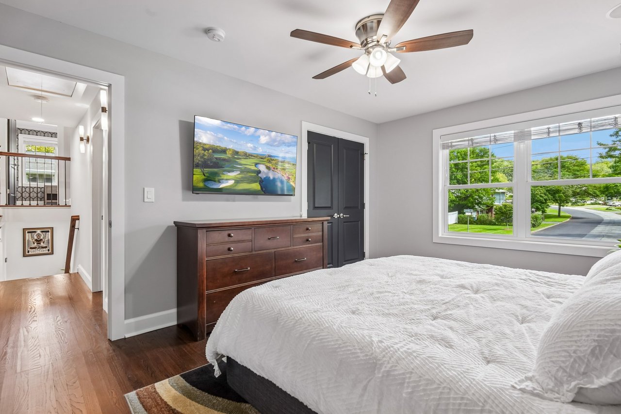 25 Ascot Way, Summit, NJ 07901