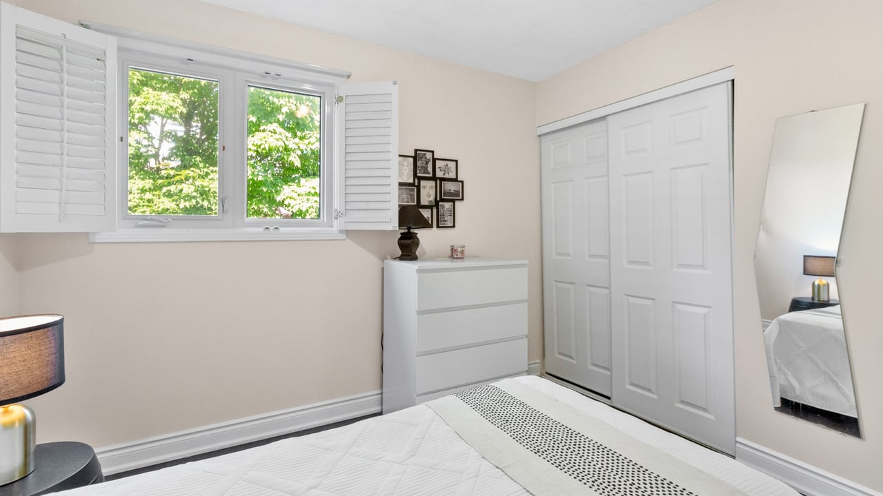 149 Roseborough Crescent