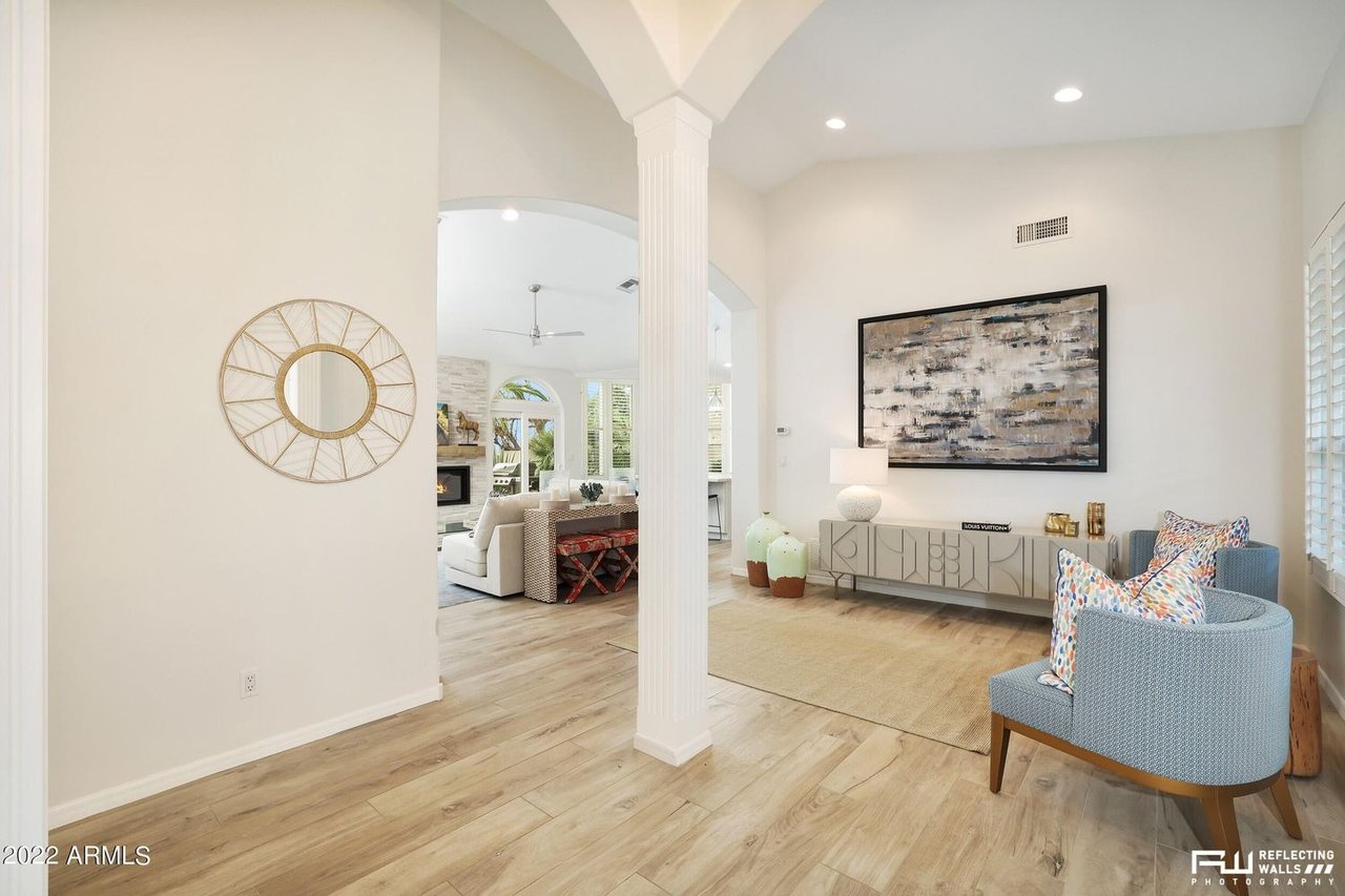 10085 E Doubletree Ranch Rd