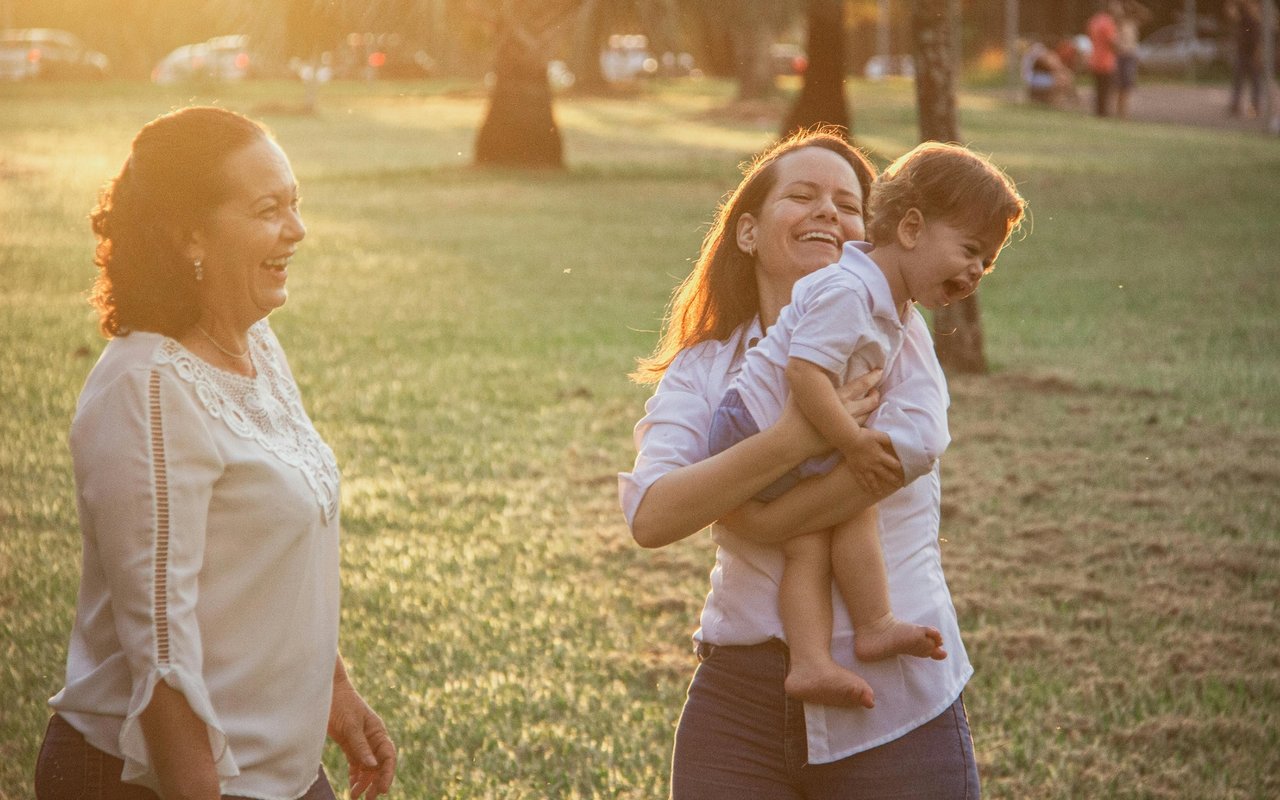 Living Close to Mom Is A Major Consideration For Americans Buying A Home