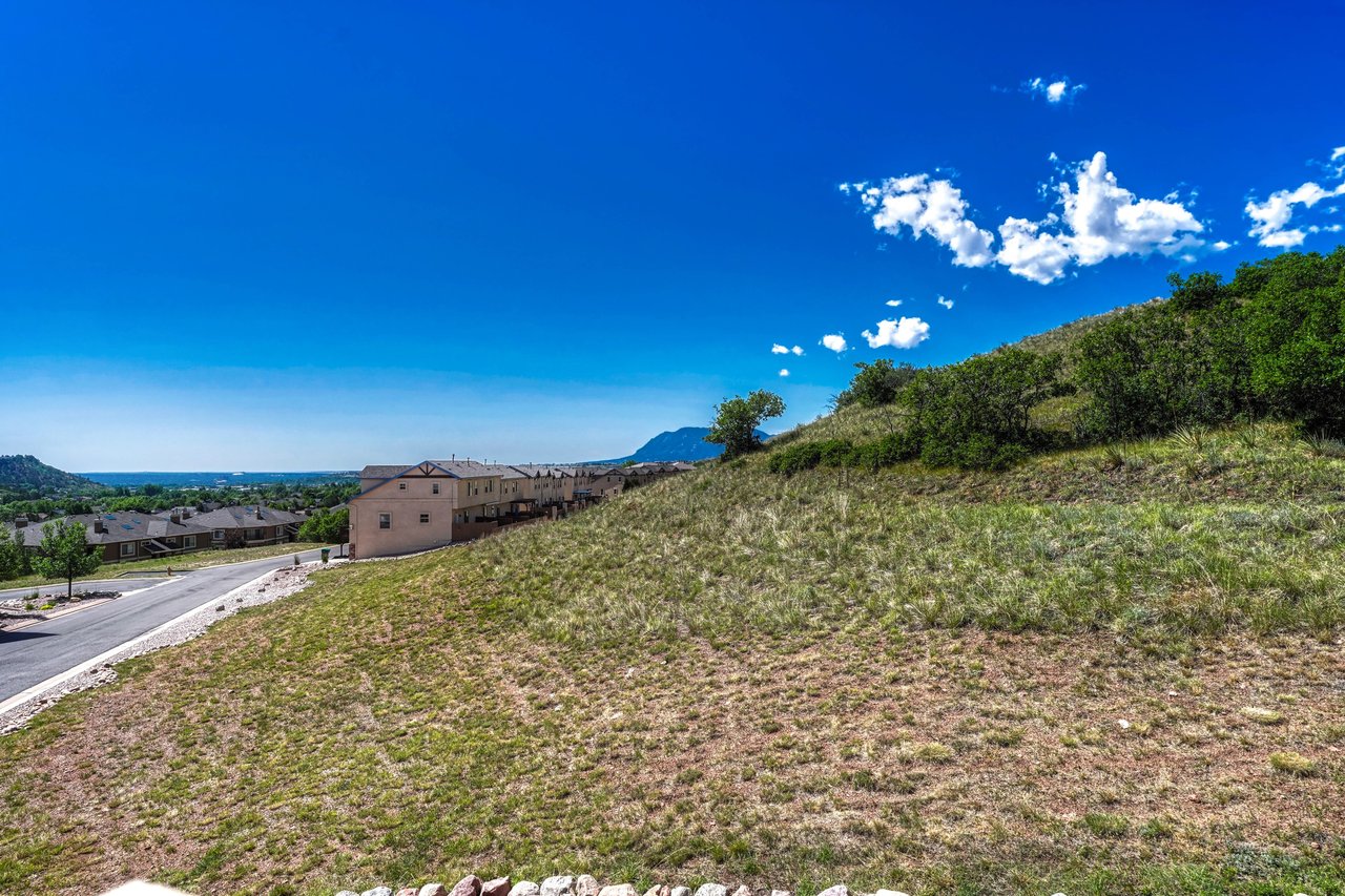 5968 Canyon Reserve Heights