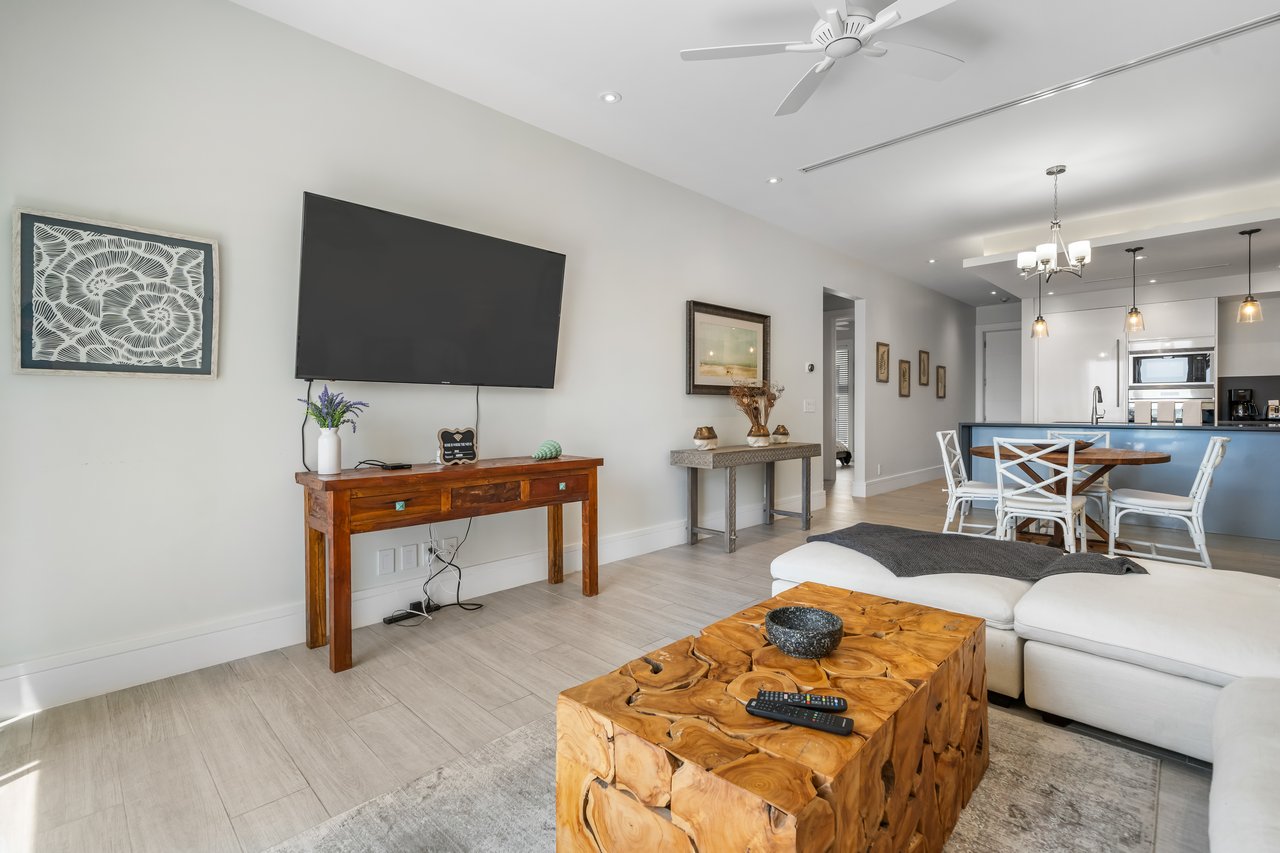 Penthouse 9 - Thirty Six