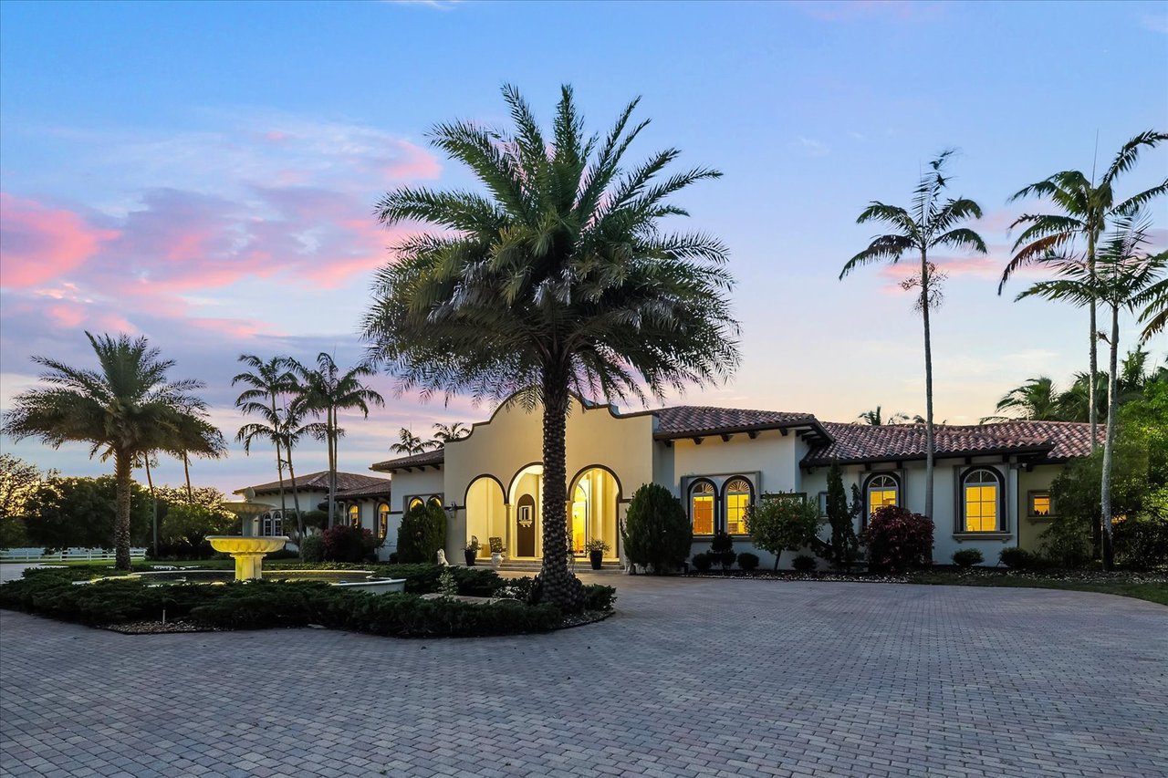 July 2025 | Redland Equestrian Estate ‘Casa da Campagna’ Featuring Private Airstrip and Casino Room Listed for $8.3 Million