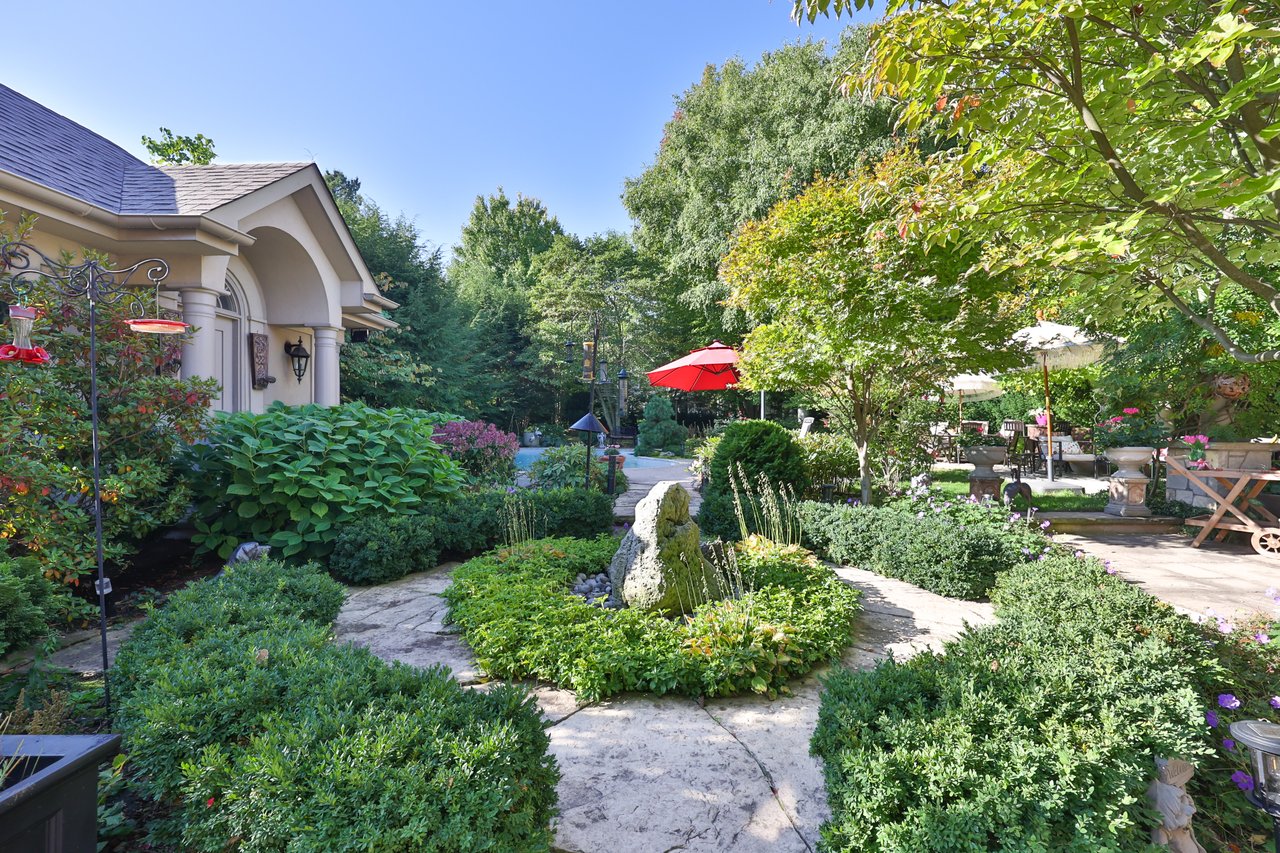 342 Pomona Avenue, Burlington