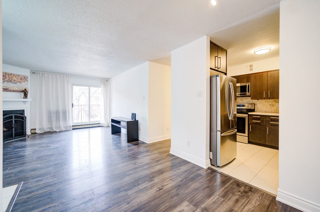 #521 - 1514 Pilgrims Way Unit: 521