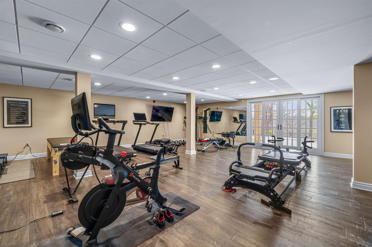 Sewickley Hills Luxury Estate on 10 Acres
