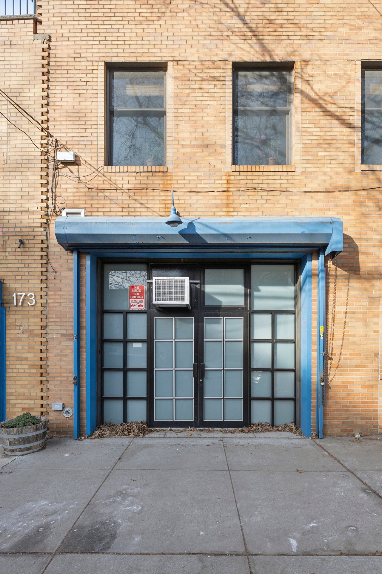 173 Richardson St - Office