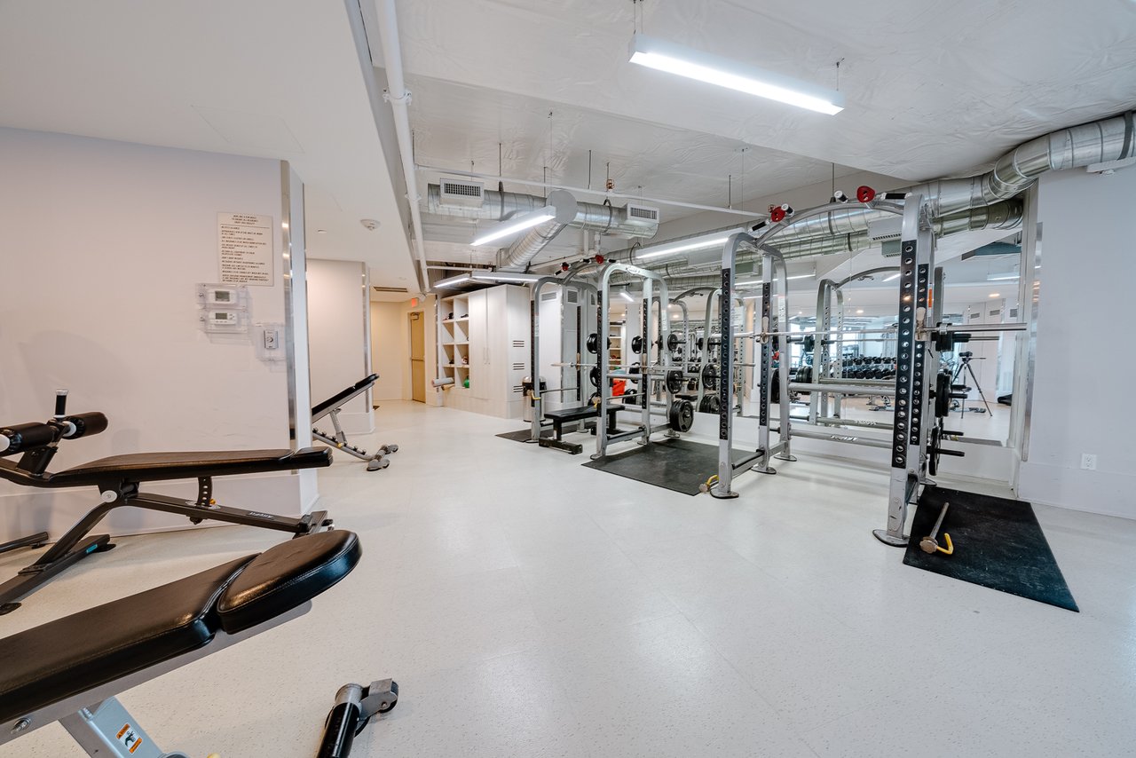 50 Bruyeres Mews 726