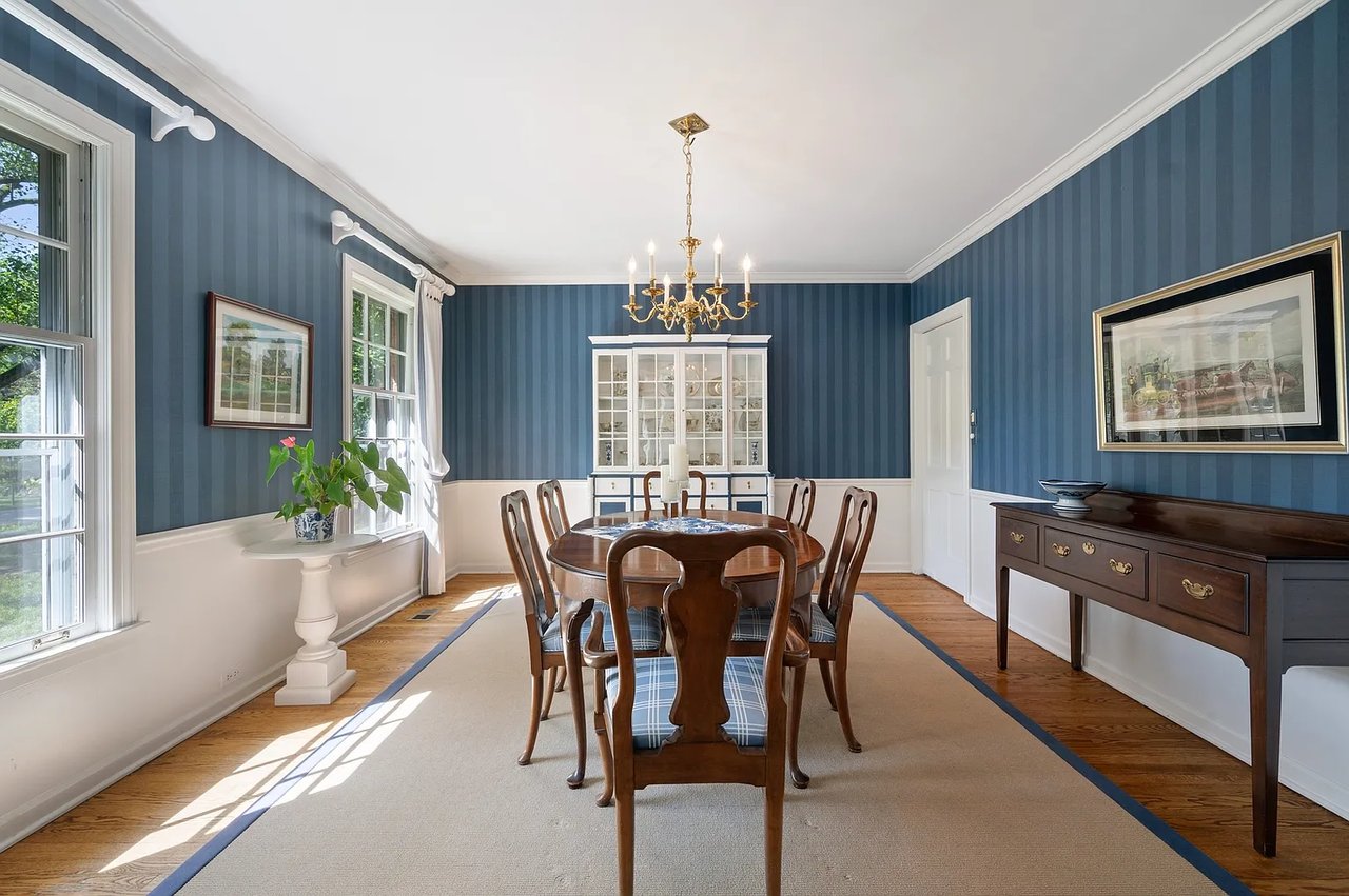 855 Mount Pleasant St