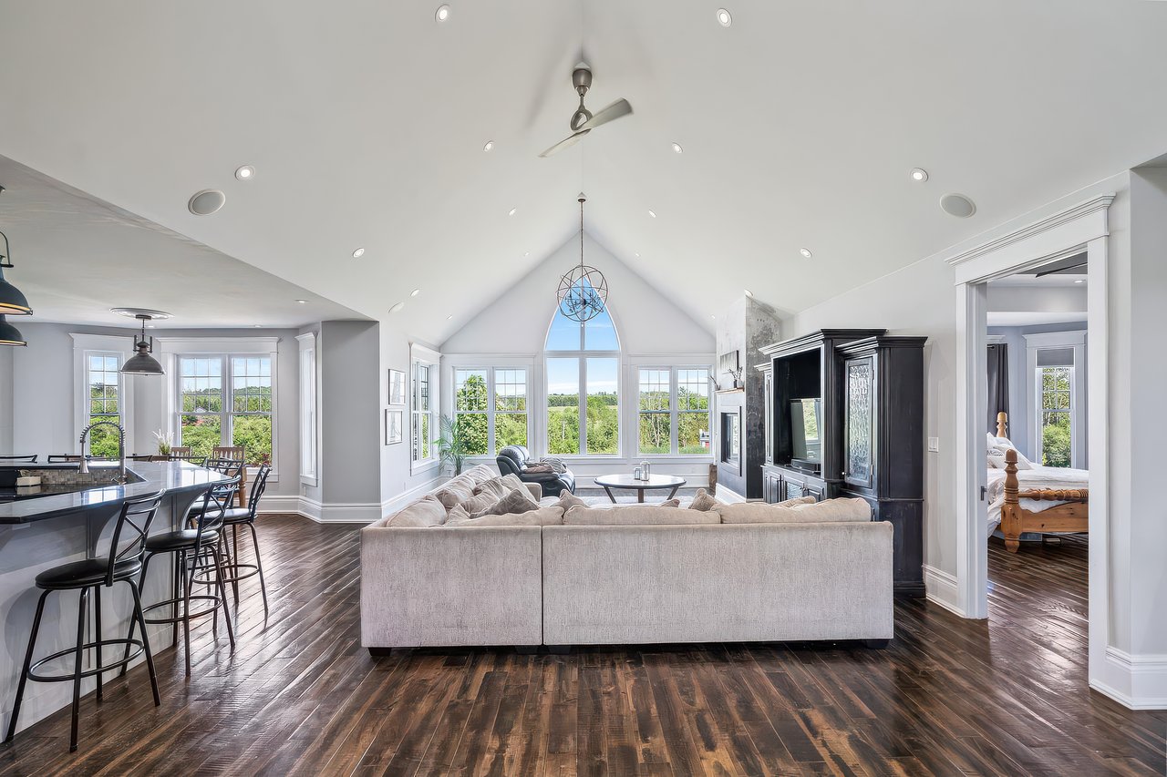 3663 Whitney Howard Rd