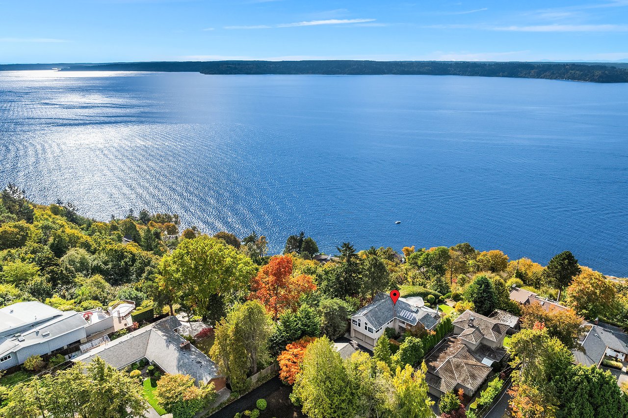 10245 Marine View Drive SW