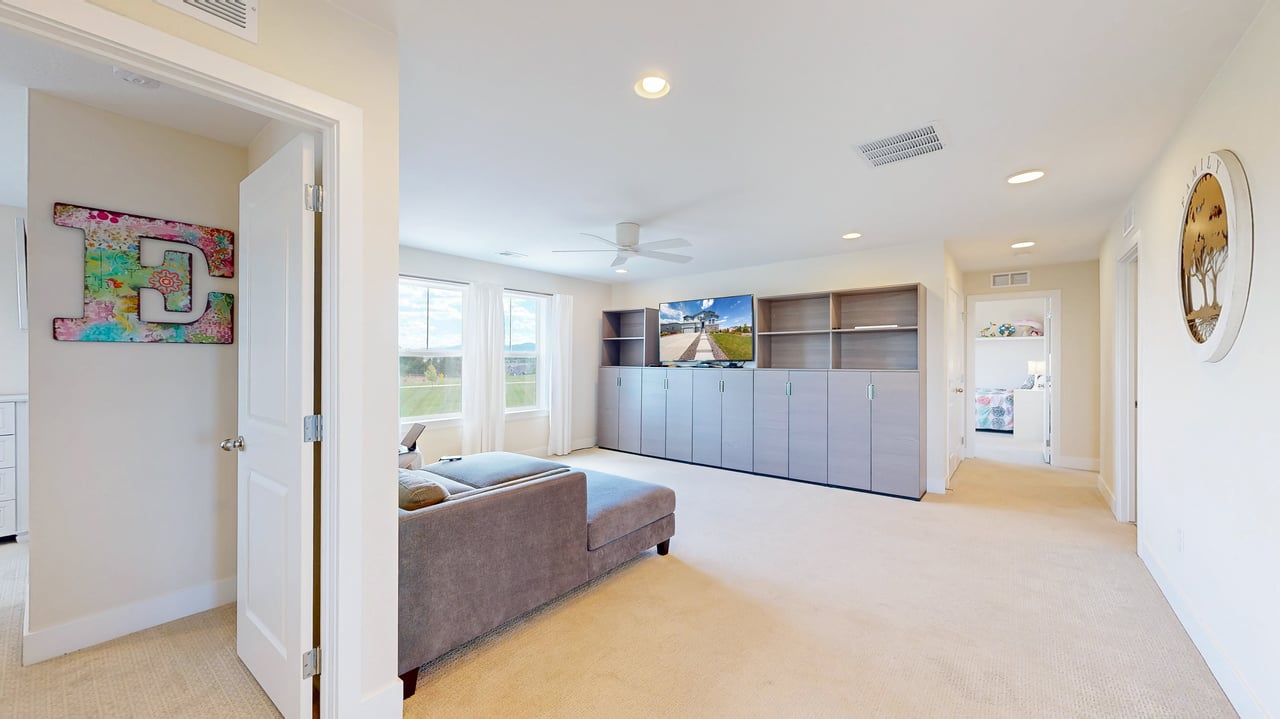 Corner-Lot Beauty in Erie: 5-Bedroom Home with Upgrades You Have to See to Believe