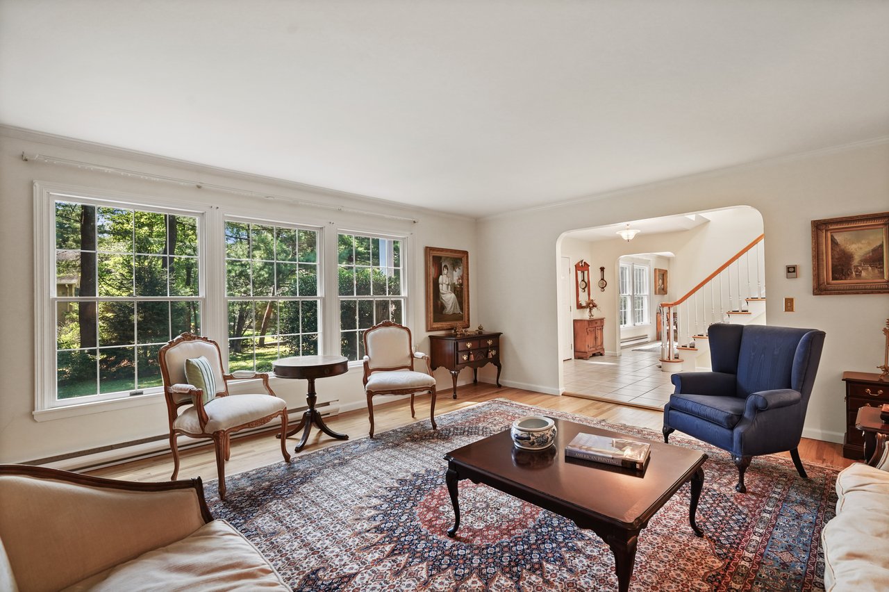 9 Upland Court