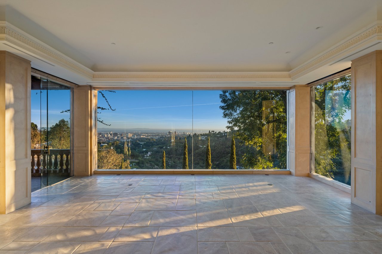 1005 Bel Air Ct