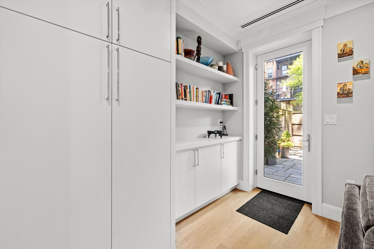 11 Claremont Park, Unit 1