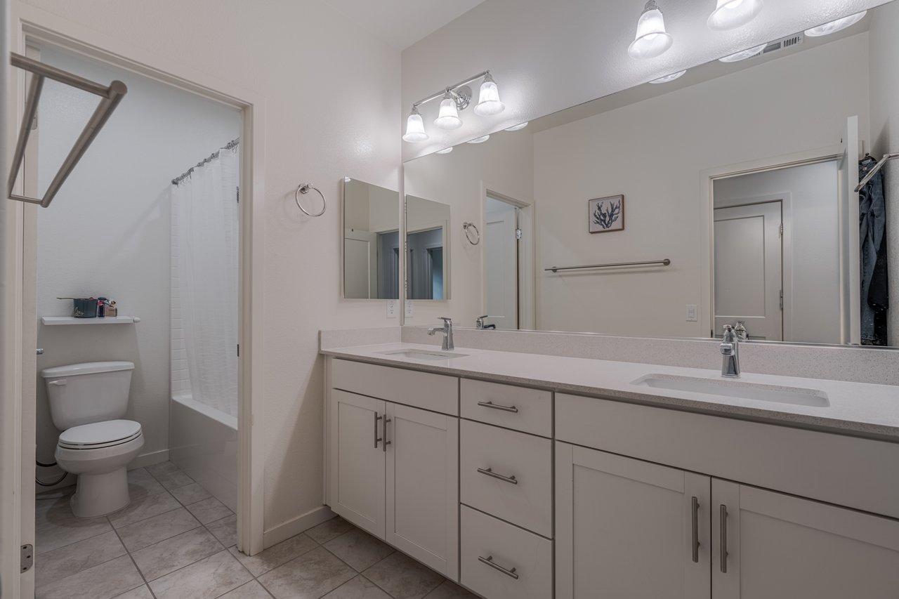 310 Farmhouse Drive 4