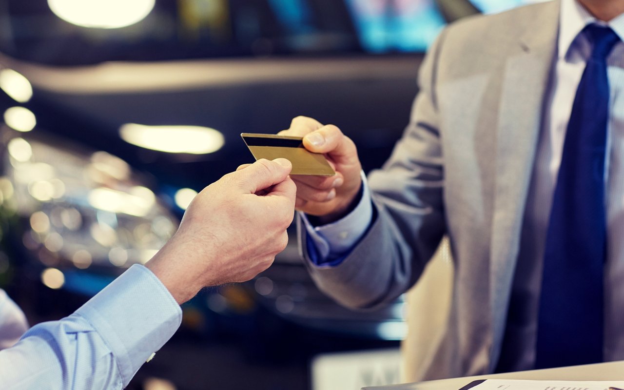Why You Should Not Make Any Major Credit Purchases