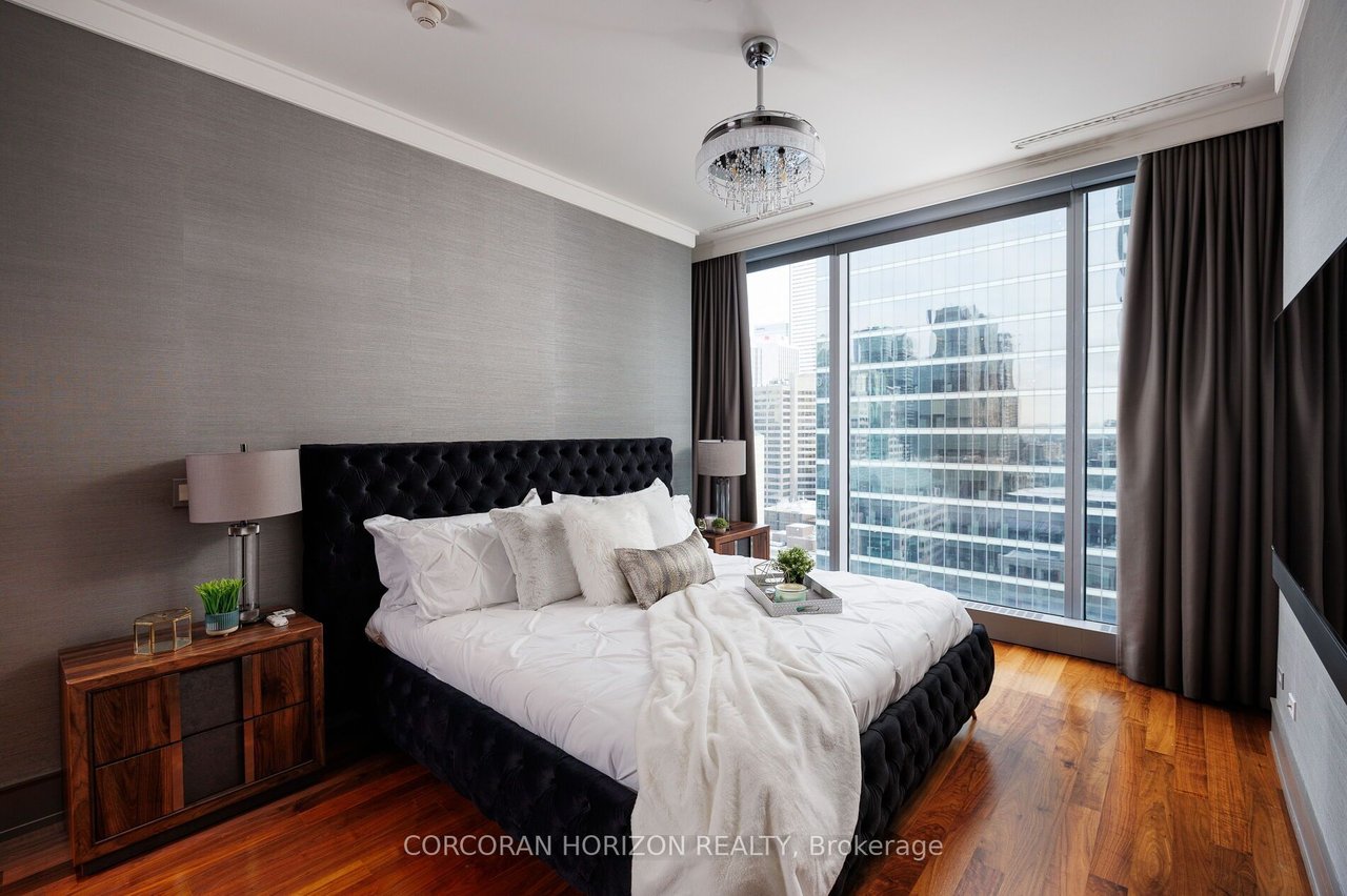 LUXURY AT THE RITZ RESIDENCES