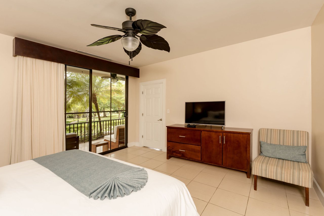 Pacifico L914, 2-Bed Condo, Playas del Coco