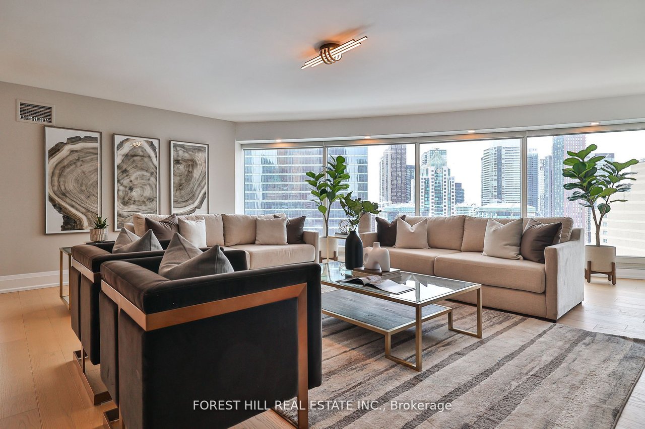 LOWER PENTHOUSE IN THE FINANCIAL DISTRICT