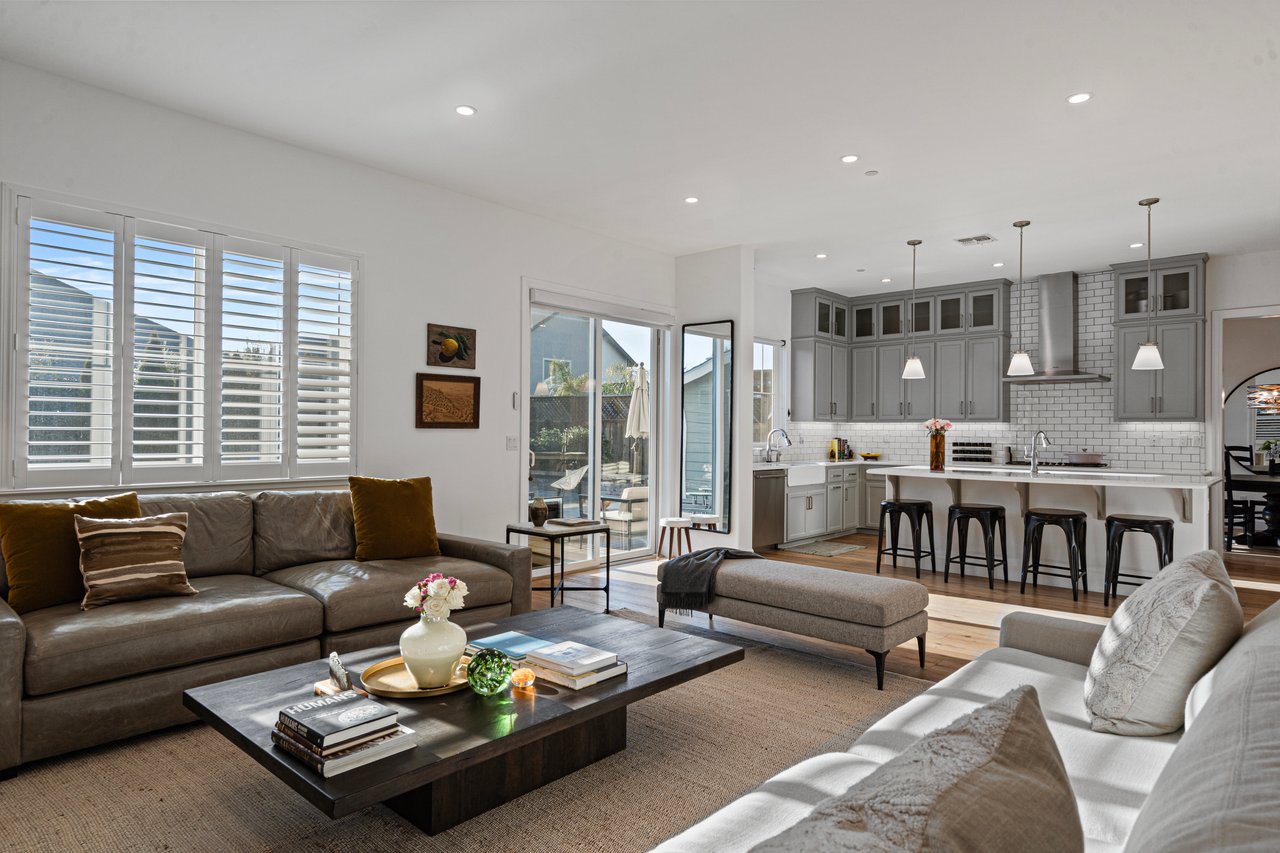 280 Pacific Heights Dr