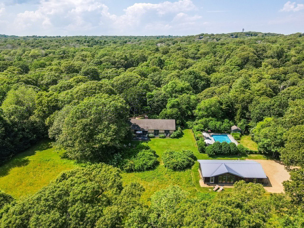 31 Josiah Sachem Way