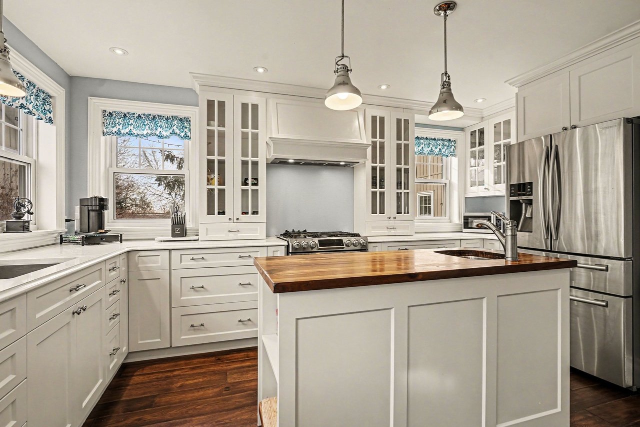 1210 Concession Road 11