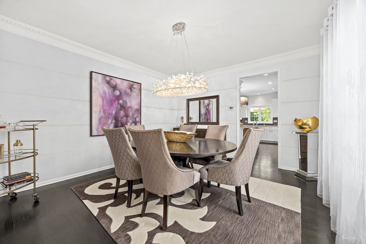 1950 Elmore Ave, Downers Grove