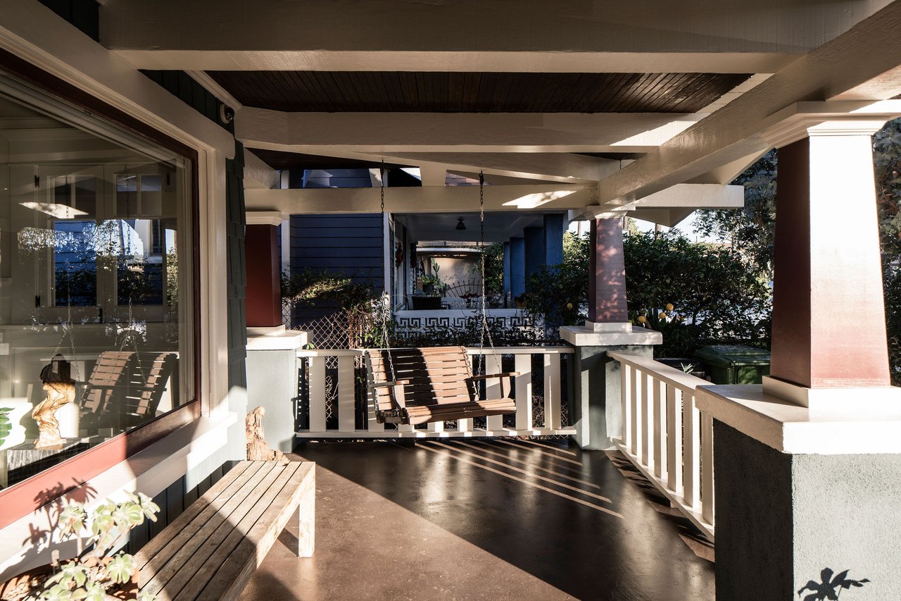 2321 W 31st St in Jefferson Park