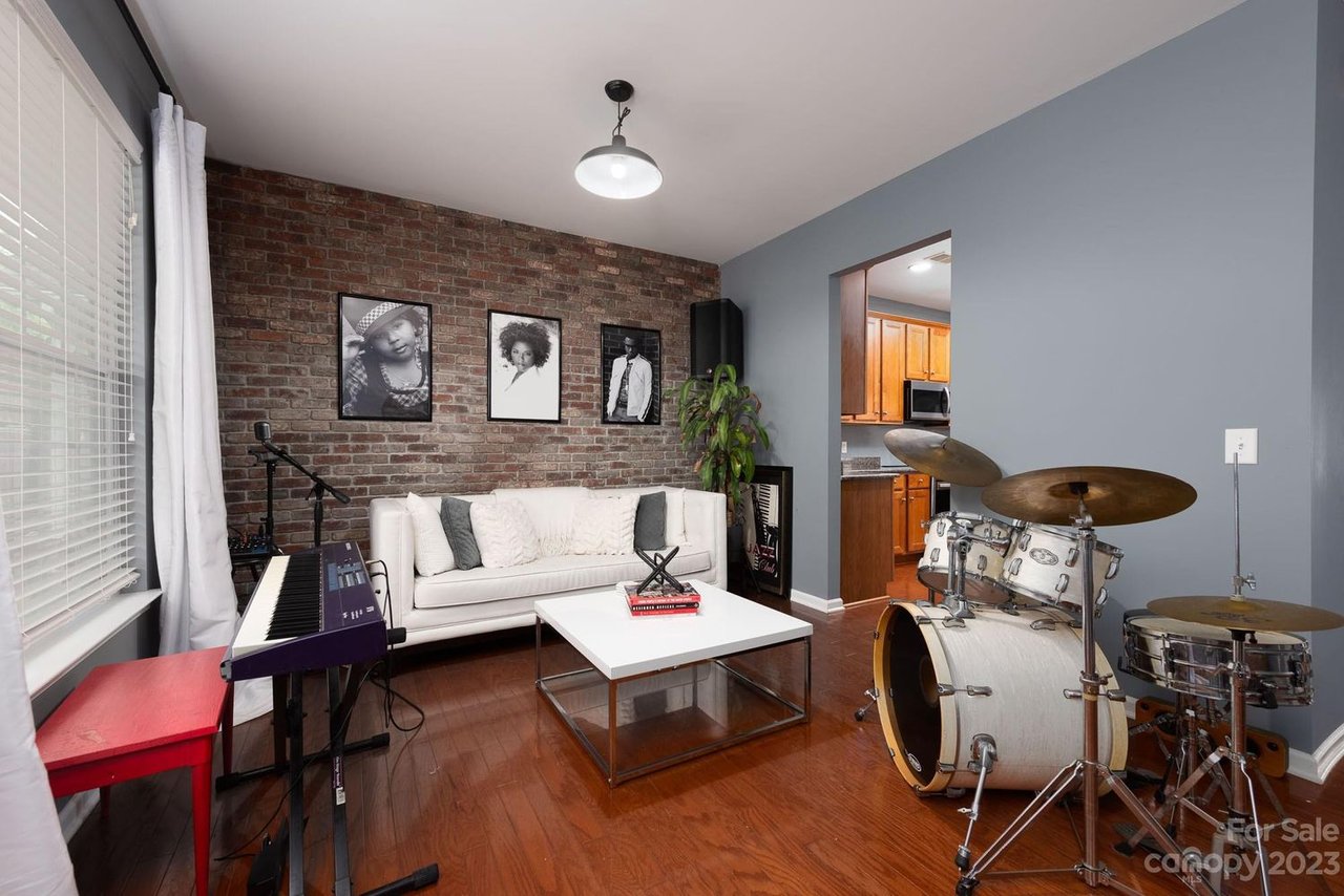 2241 Sonoma Valley Dr