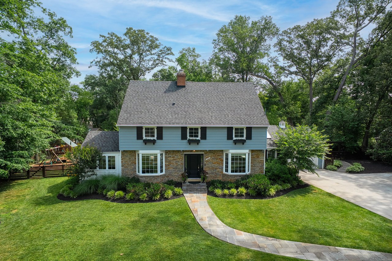 1138 Cameron Rd