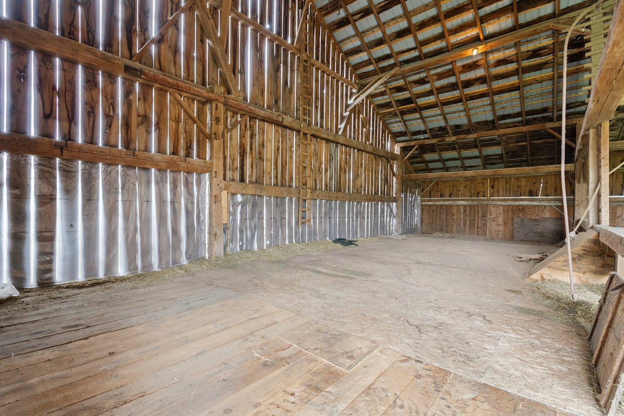 Extraordinary Equestrian Estate