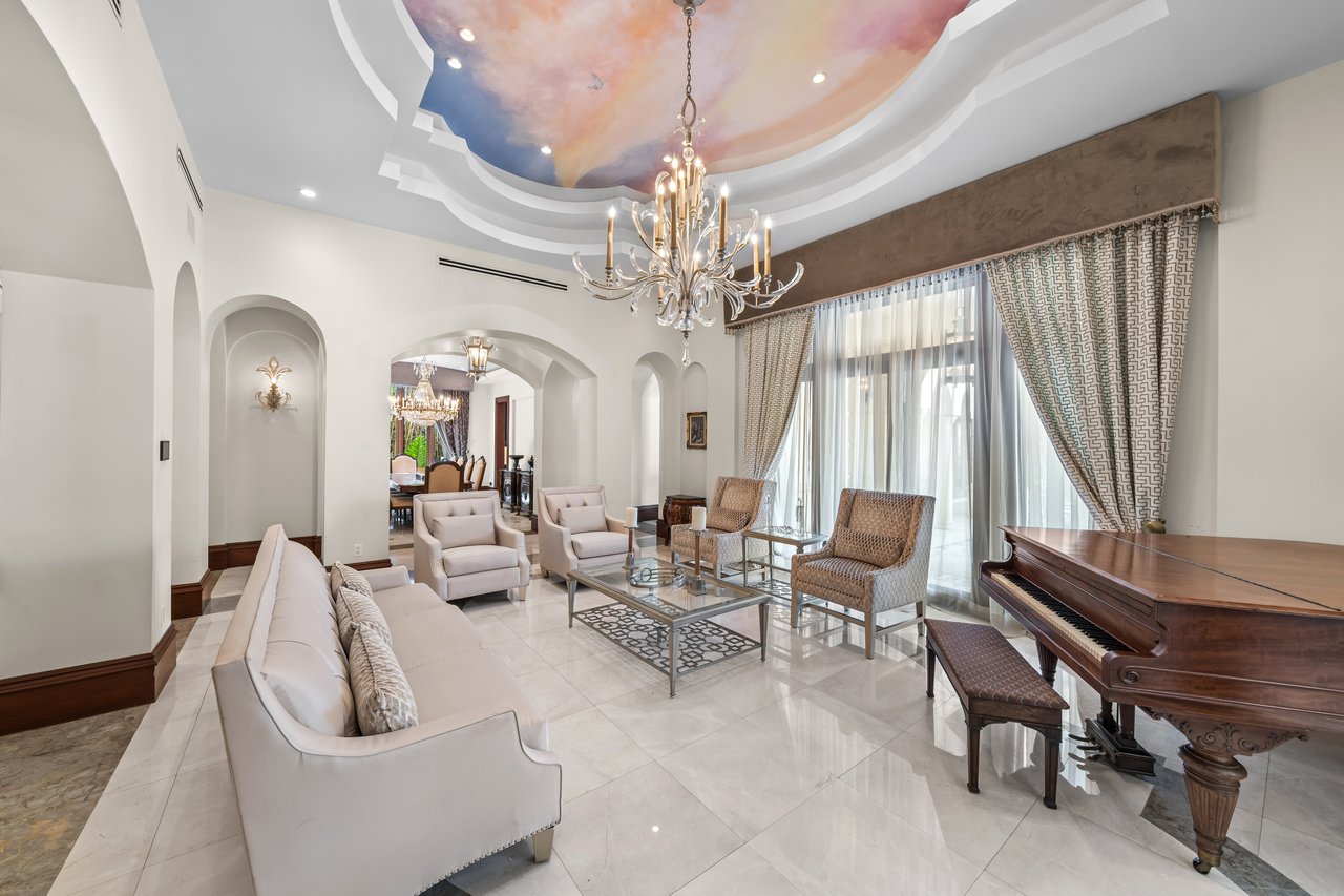 150 Edgewater Drive