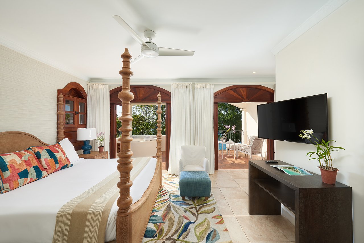 Villa 115, White Cedar